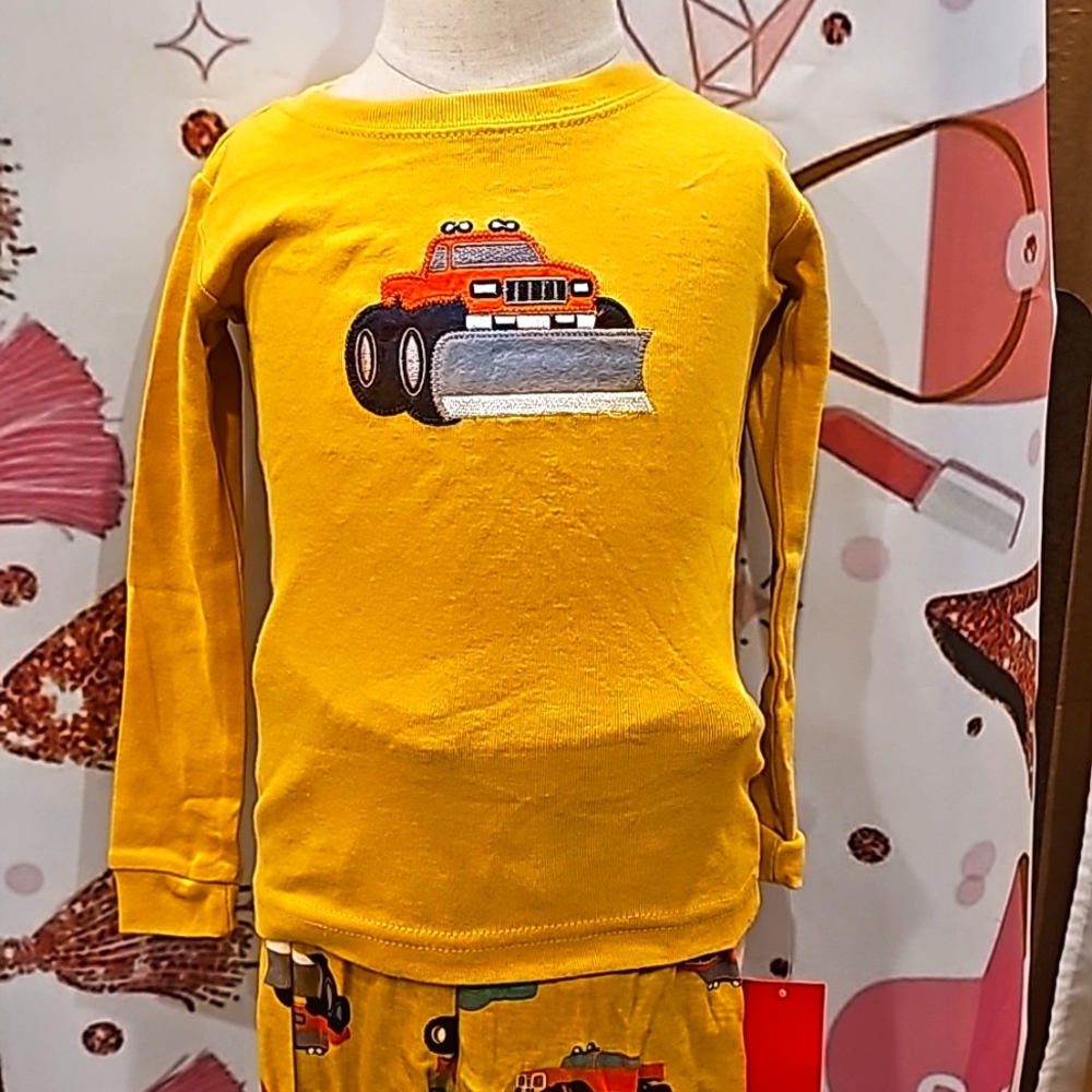 F Dino Dee snow plow trucks 2 piece Boys Pajamas size 3 Years 3t cute